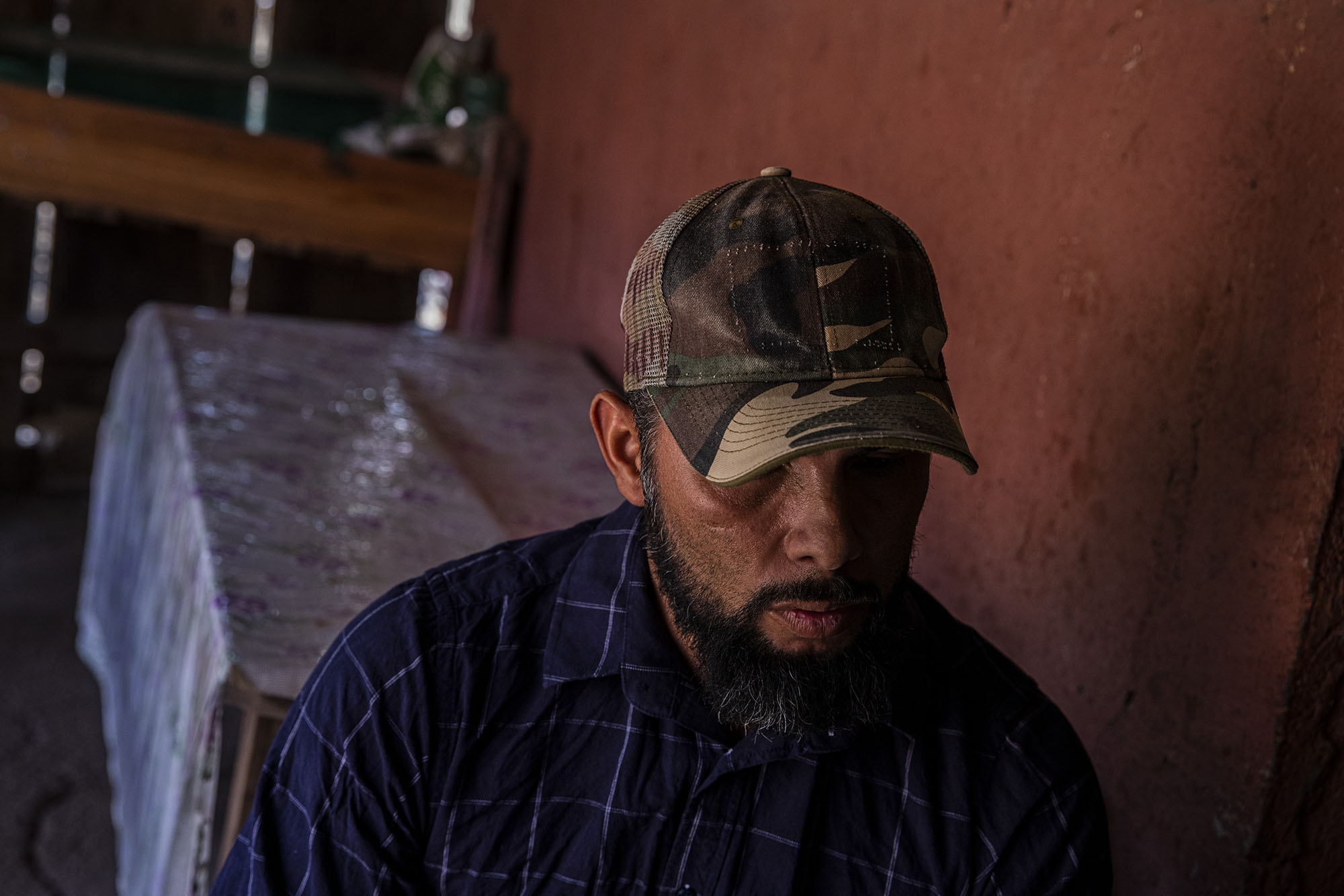Javier Hernandez, chef communautaire à El Pescado, dans la région de Guerrero.